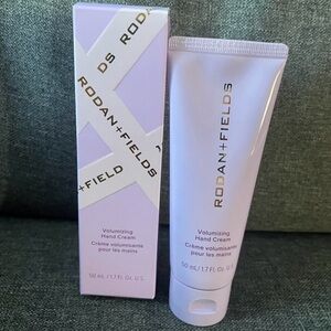 Rodan + Fields Volumizing Hand Cream - Soft Purple